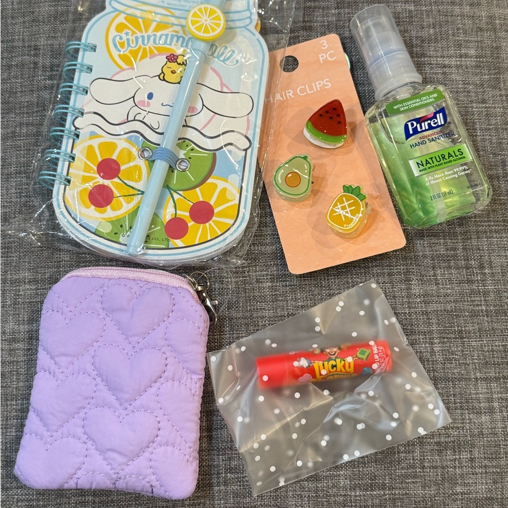 Hello Kitty Backpack Bundle NWT - Picture 8 of 9